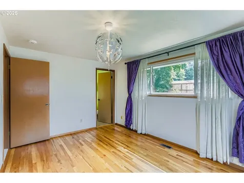 14320 SW Cherryhill Drive Beaverton OR 97008