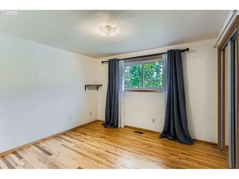 14320 SW Cherryhill Drive Beaverton OR 97008