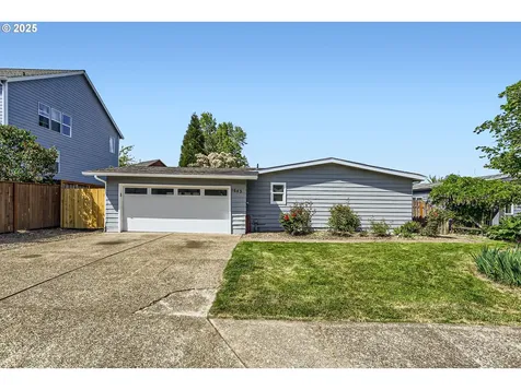 1643 NW 6th Street Mcminnville OR 97128