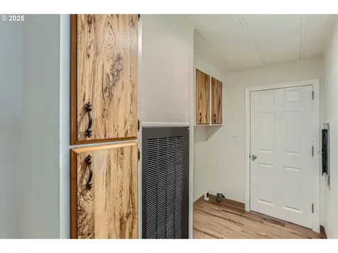 1643 NW 6th Street Mcminnville OR 97128