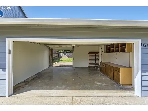 1643 NW 6th Street Mcminnville OR 97128