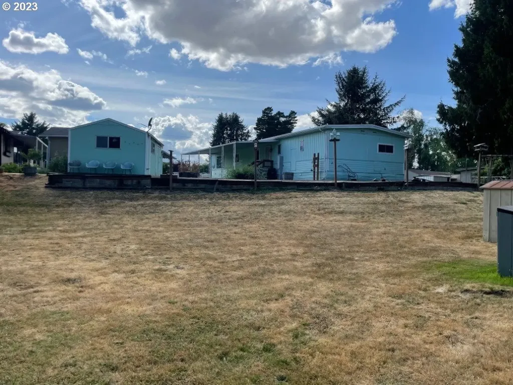 570 N 10th Avenue Cornelius OR 97113