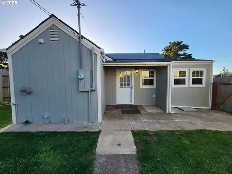 928 Oregon Street Port Orford OR 97465