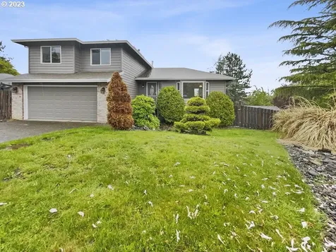 2202 Sw Thomas Court Gresham OR 97080