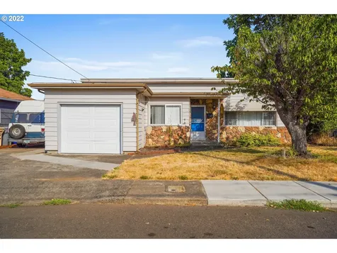 1779 Carroll Street Lebanon OR 97355