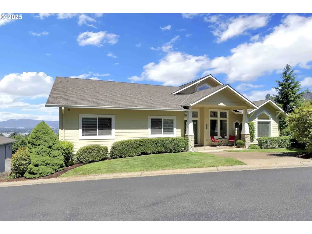 3352 Bentley Avenue Eugene OR 97405