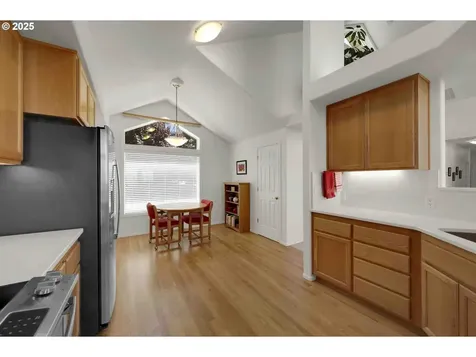 3352 Bentley Avenue Eugene OR 97405