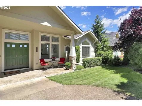 3352 Bentley Avenue Eugene OR 97405