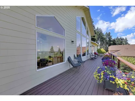 3352 Bentley Avenue Eugene OR 97405