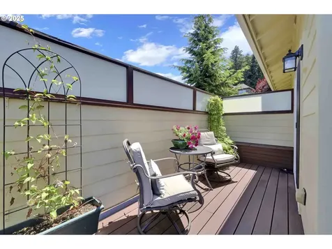 3352 Bentley Avenue Eugene OR 97405