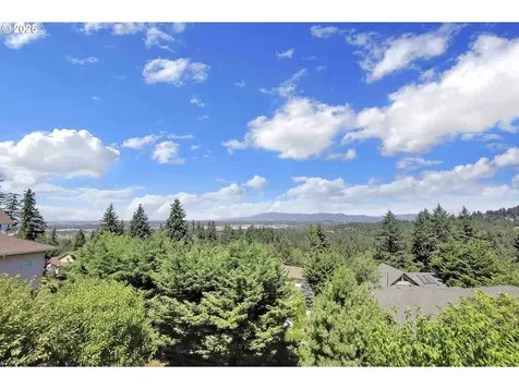 3352 Bentley Avenue Eugene OR 97405