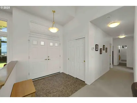 3352 Bentley Avenue Eugene OR 97405