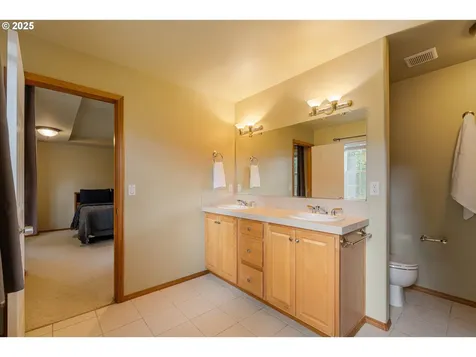 61 SW Wallingford Way Beaverton OR 97006