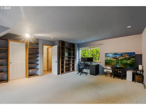 61 SW Wallingford Way Beaverton OR 97006