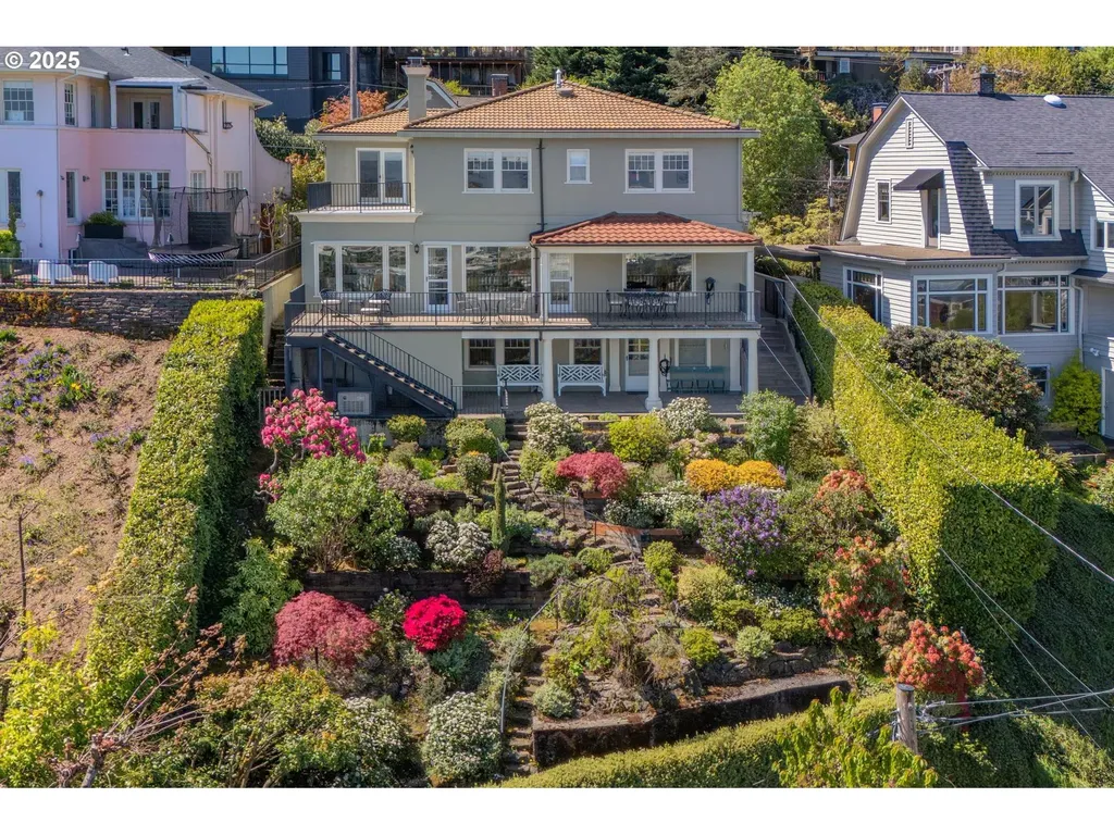 2831 NW Westover Road Portland OR 97210