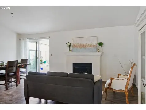 143 NW Elderberry Lane Dallas OR 97338
