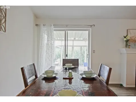 143 NW Elderberry Lane Dallas OR 97338