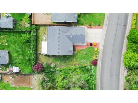 143 NW Elderberry Lane Dallas OR 97338