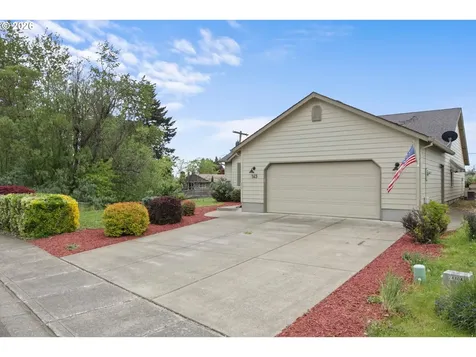 143 NW Elderberry Lane Dallas OR 97338