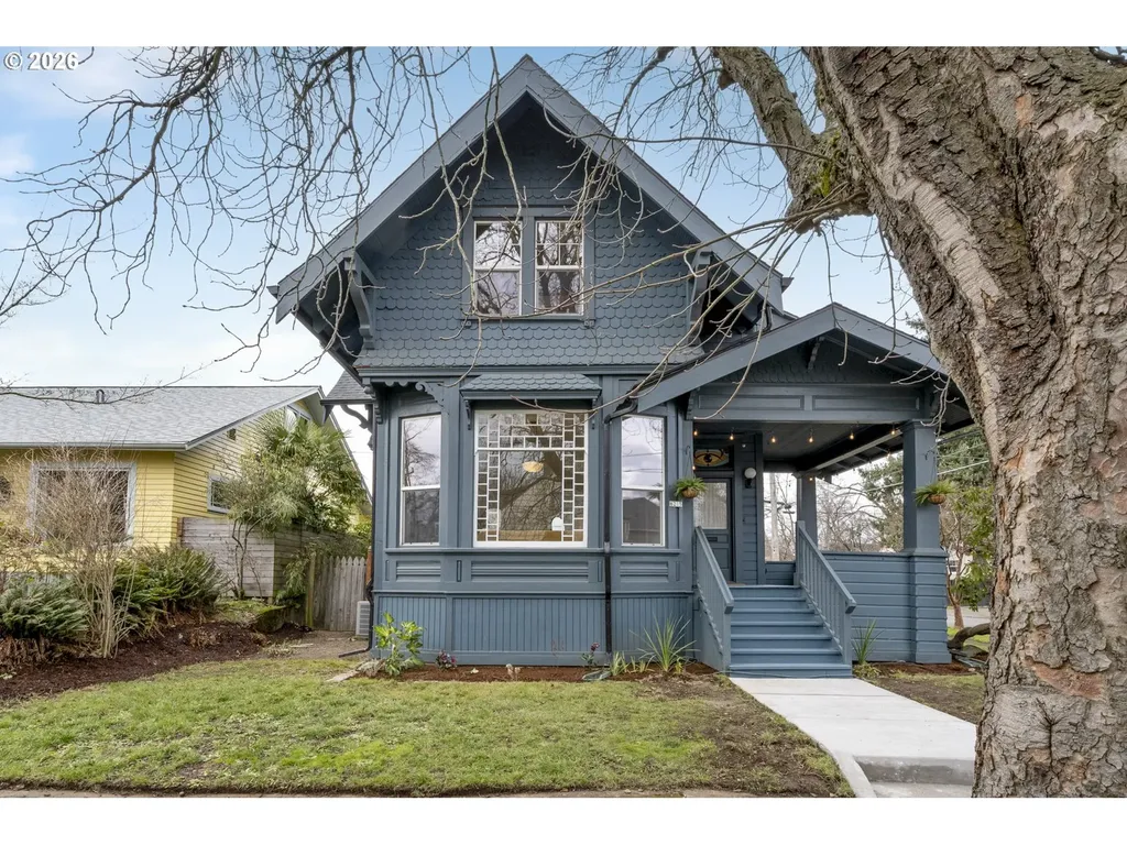 6215 NE Rodney Avenue Portland OR 97211