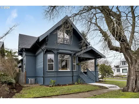 6215 NE Rodney Avenue Portland OR 97211