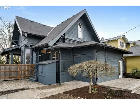 6215 NE Rodney Avenue Portland OR 97211