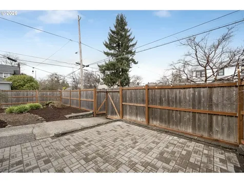 6215 NE Rodney Avenue Portland OR 97211
