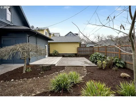 6215 NE Rodney Avenue Portland OR 97211