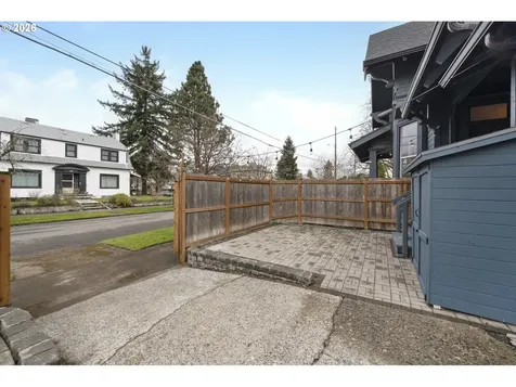 6215 NE Rodney Avenue Portland OR 97211