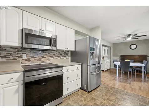 609 E Sunset Court Newberg OR 97132