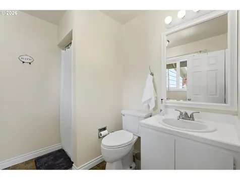 609 E Sunset Court Newberg OR 97132