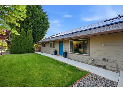 609 E Sunset Court Newberg OR 97132