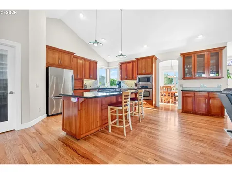 867 Corsair Drive Independence OR 97351