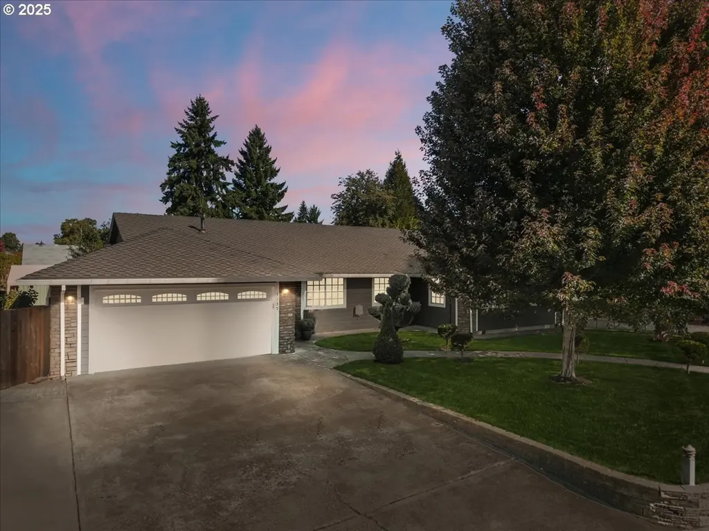3135 SE Brian Street Hillsboro OR 97123