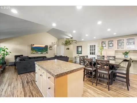 3135 SE Brian Street Hillsboro OR 97123