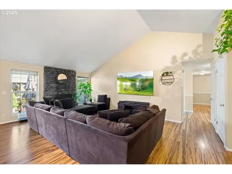 3135 SE Brian Street Hillsboro OR 97123