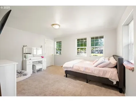 3135 SE Brian Street Hillsboro OR 97123