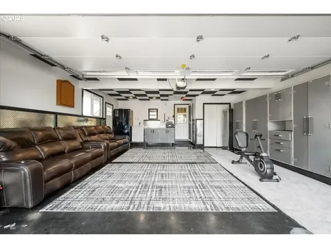 3135 SE Brian Street Hillsboro OR 97123