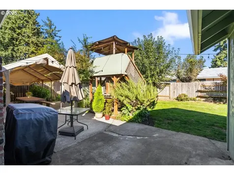 3135 SE Brian Street Hillsboro OR 97123