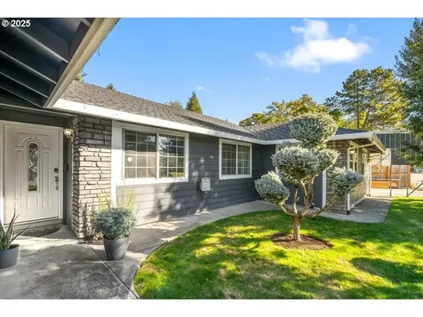 3135 SE Brian Street Hillsboro OR 97123