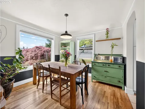 12507 SE Kelly Street Portland OR 97236