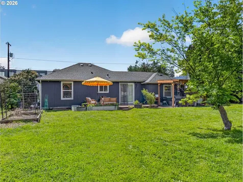 12507 SE Kelly Street Portland OR 97236