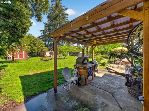 12507 SE Kelly Street Portland OR 97236
