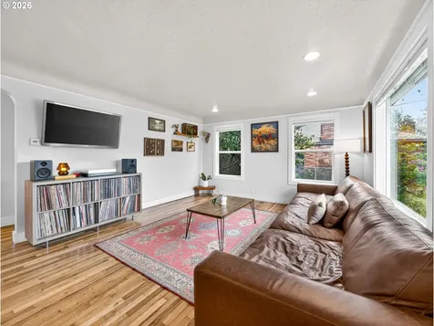 12507 SE Kelly Street Portland OR 97236