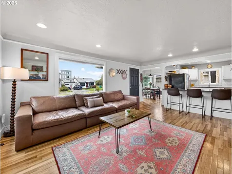 12507 SE Kelly Street Portland OR 97236