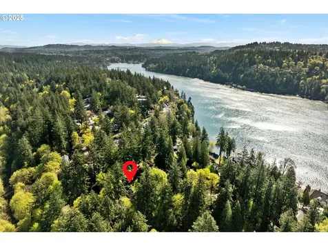 2348 Summit Drive Lake Oswego OR 97034