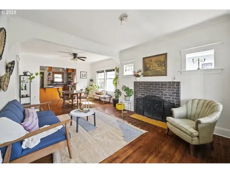 6840 NE Garfield Avenue Portland OR 97211