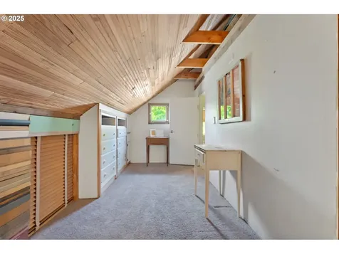 4042 N Michigan Avenue Portland OR 97227
