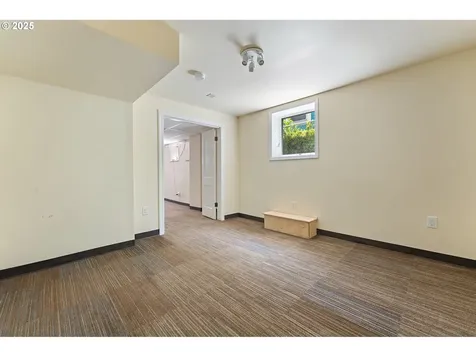 4042 N Michigan Avenue Portland OR 97227