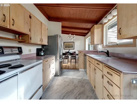 11354 SE Yamhill Street Portland OR 97216